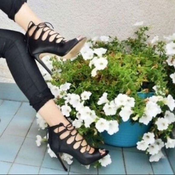 Heel lace up sandals - Picture 2 of 7